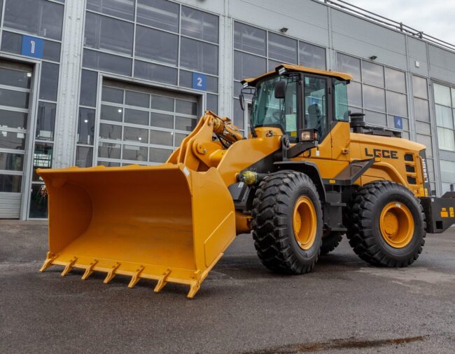 Фронтальный погрузчик LGCE L946H